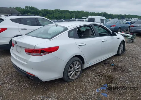 2018 Kia Optima Lx z USA, uszkodzony, nr VIN 5XXGT4L37JG264559